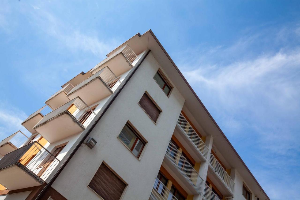 Attico Panoramico In Centro - Civetta Lejlighed Belluno Eksteriør billede